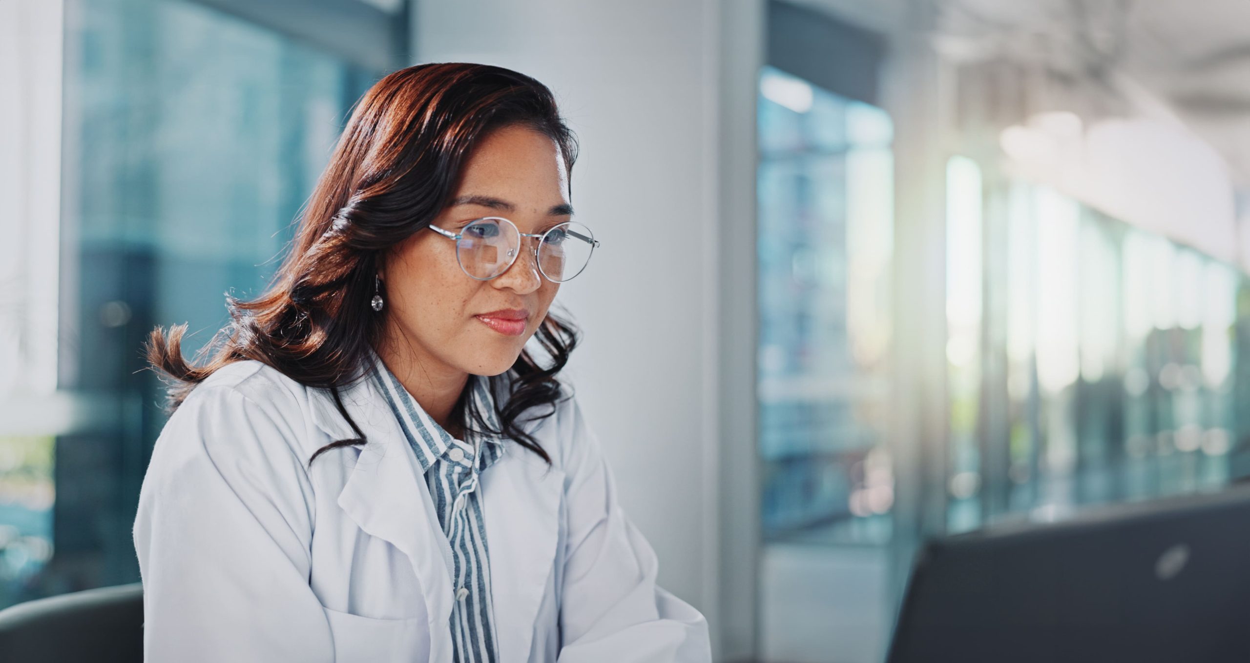Programa Online de Especialización Ejecutiva Experto en Industria Farmacéutica (para médicos)