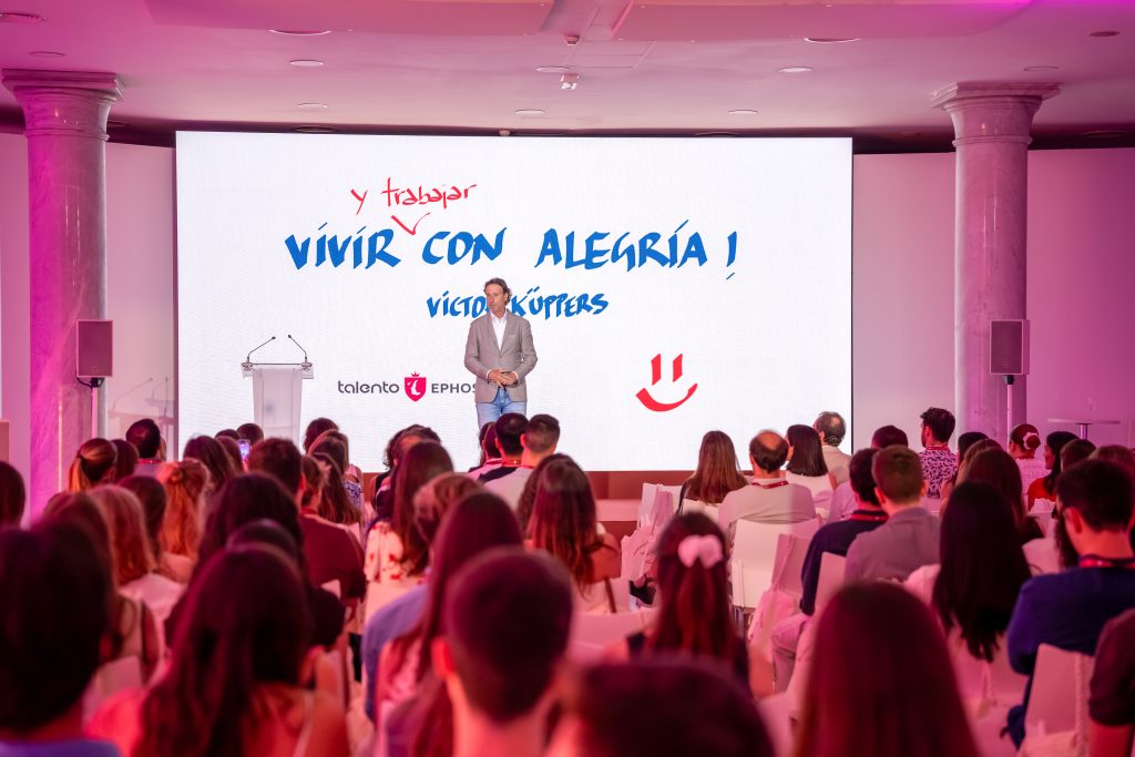 Fotografía 27 Evento Alumni Madrid 2026